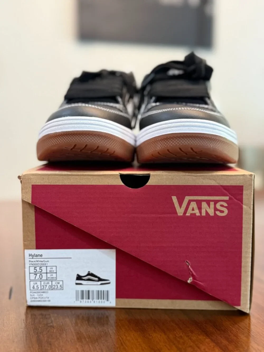 Vans Hylane Mens 5.5 Womens 7 Black White Gum Shoes Y2K Skate Chunky Retro 4241